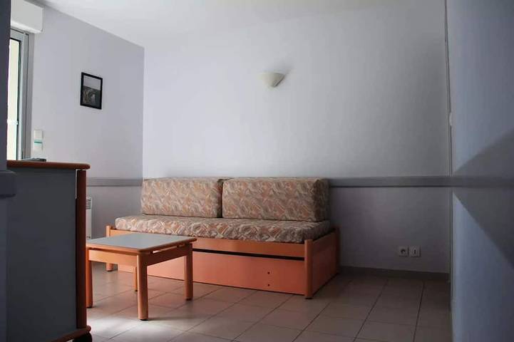 Gîte pour 4 personnes, avec terrasse et piscine dans Le Pont d'Arc - 3