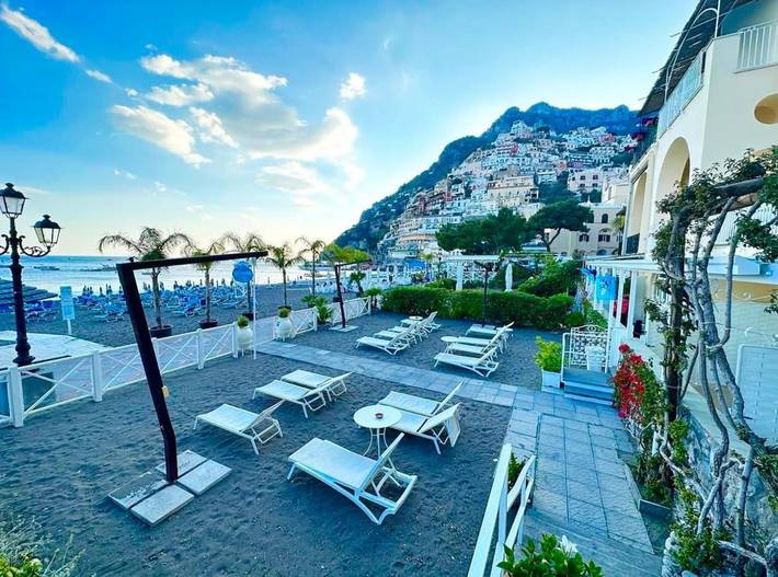 Appart’hôtel pour 4 personnes, avec Balcon et Terrasse ainsi que Jardin et Vue à Positano