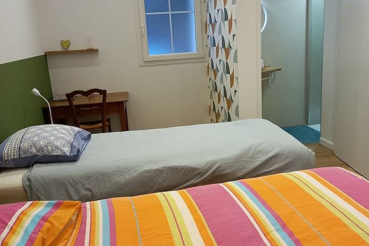 Gîte pour 6 personnes, avec Terrasse et Jardin à Le Poiré-sur-Vie - 4
