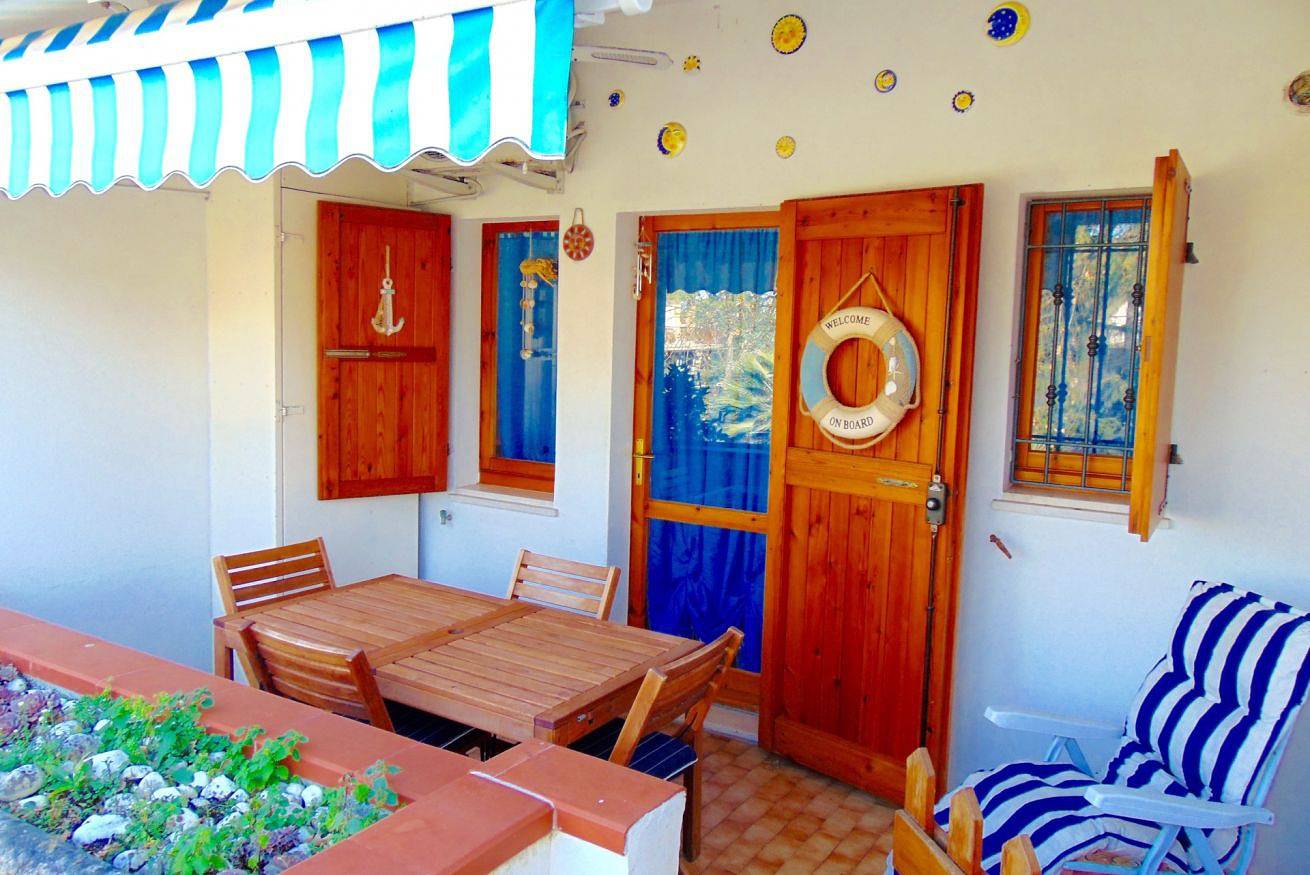 Ganze Wohnung, M244 - Marcelli, three-room apartment with terrace 150m from the sea in Marcelli, Riviera del Conero