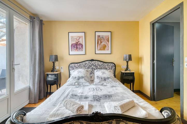 Chambre d'hôtes 'La Pompadour' avec piscine partagée, jardin commun et Wi-Fi in Le Fraysse, Région d'Albi