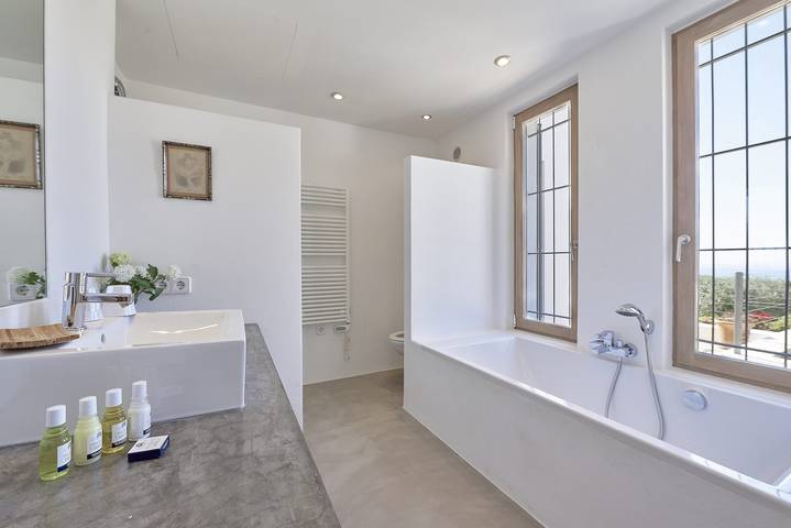 Chalet para 12 personas, con vistas al mar y jardín en Ibiza - 2