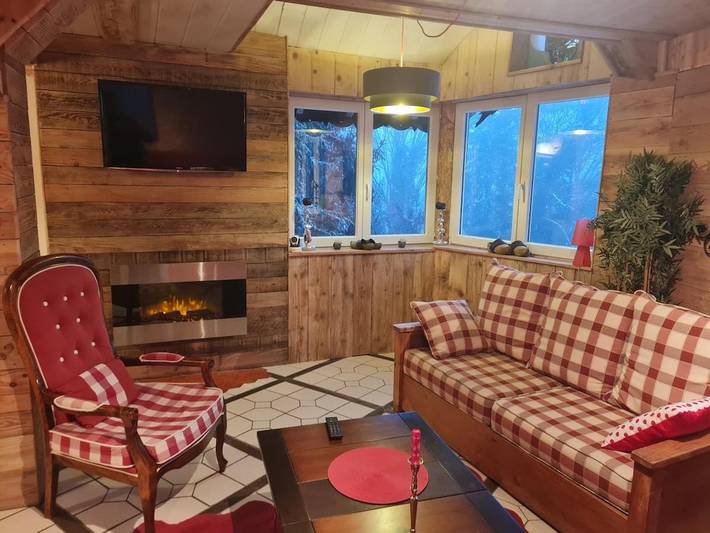 Villa pour 4 personnes, avec terrasse et vue