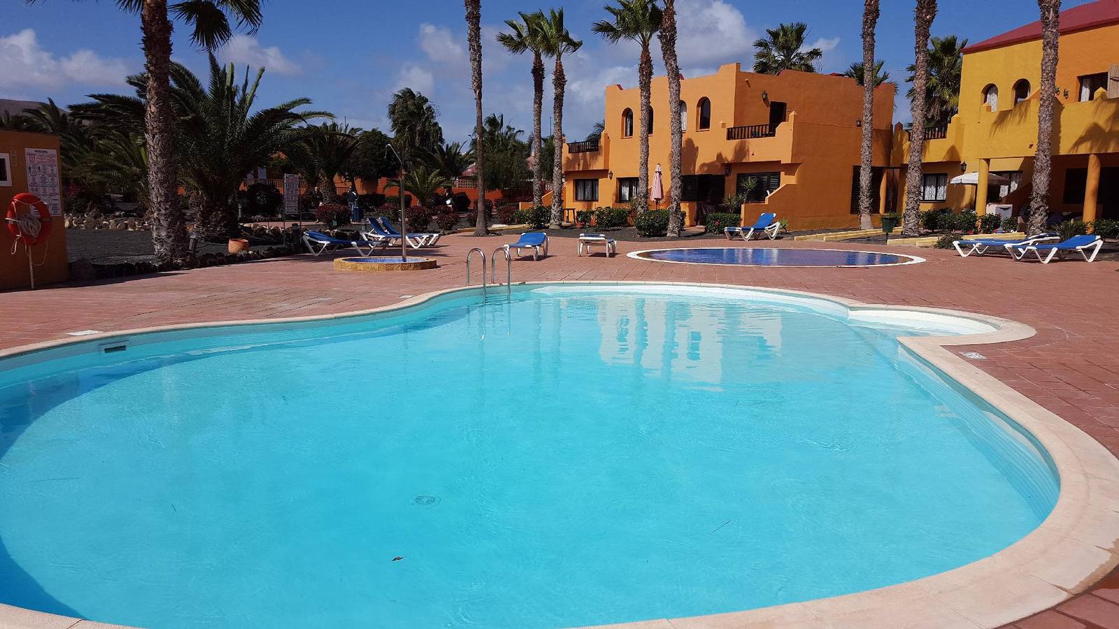 Apartamento vacacional entero, Apartamento "Oasis Royal 3 piscinas" in Corralejo, La Oliva