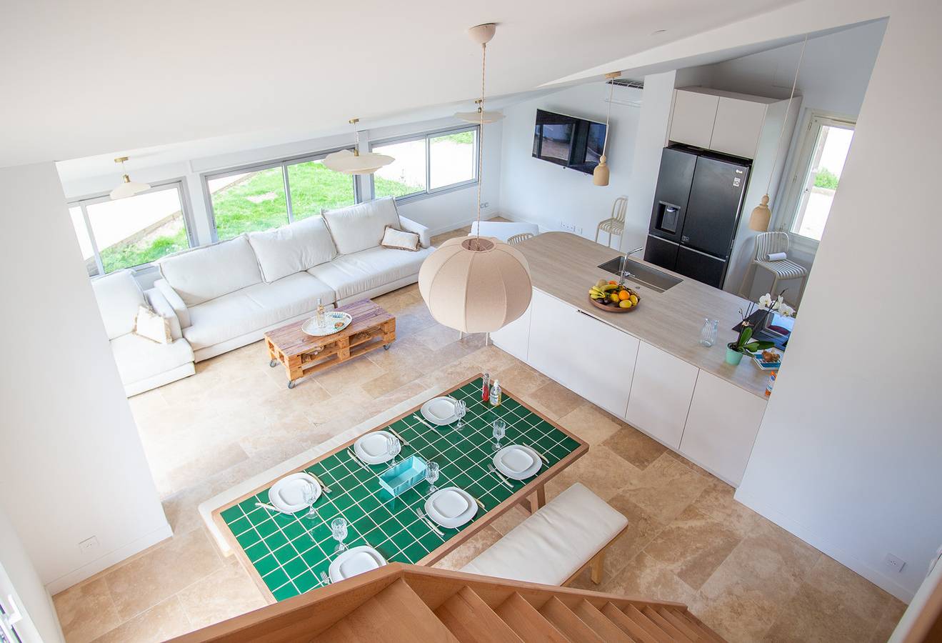Frontignan, Villa Bianca, piscine et jardin in Frontignan, Côte méditerranéenne (France)