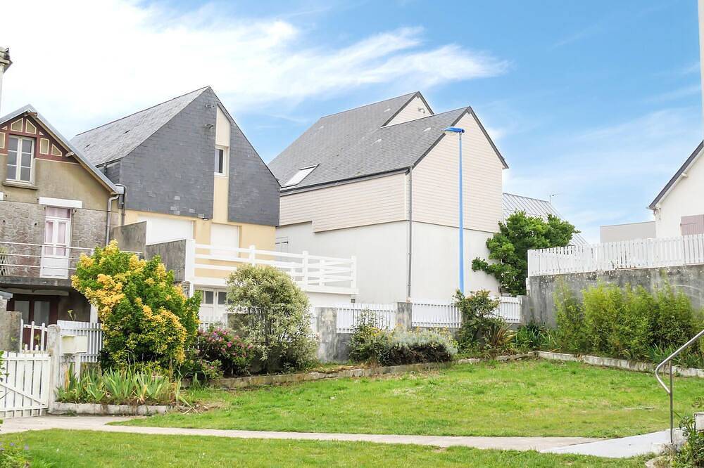 Appartement entier, 1 bedroom gorgeous apartment in Pirou in Pirou, Région de Coutances
