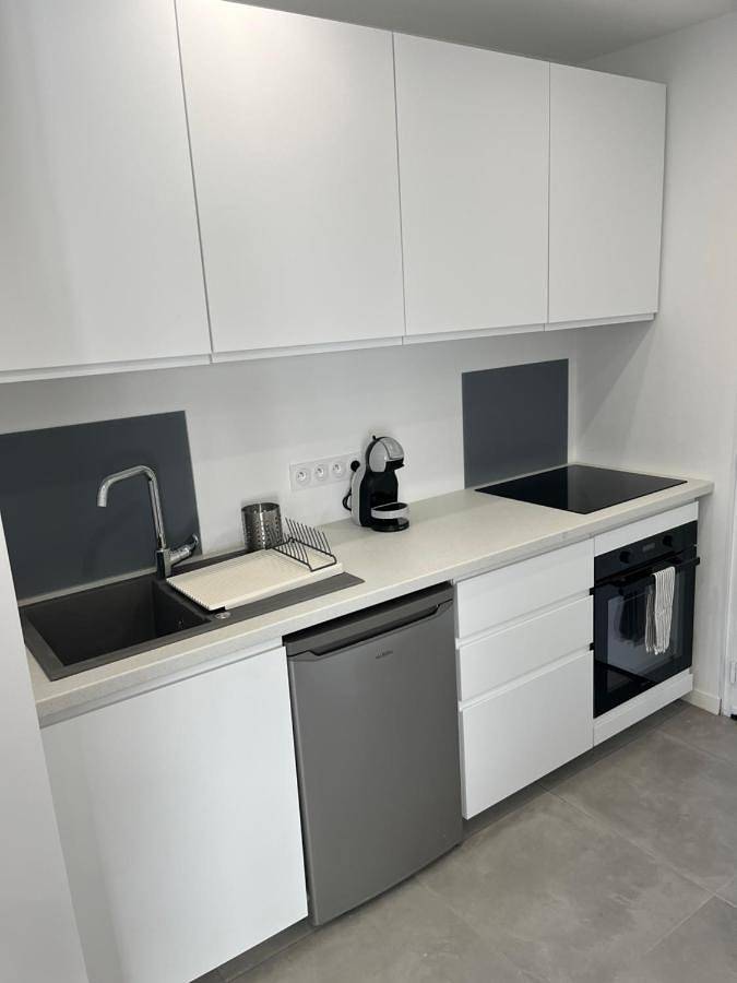 Appartement entier, Luna l Clim l proche hospital in La Tronche, Isère