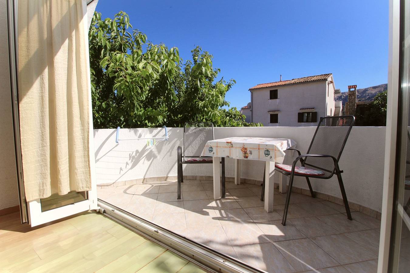 Entire apartment, Studio Mul No.5 Luk - for 2 persons, with Balcony in Baska, Krk