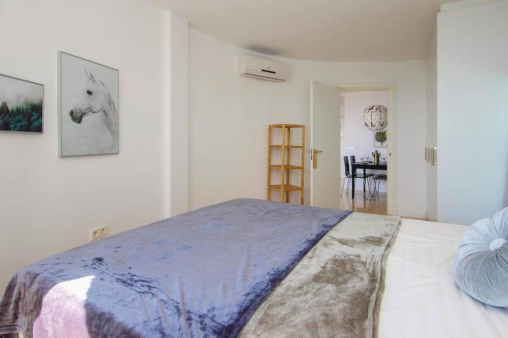 Ganze Wohnung, Sunny Apartment in Marbella in Marbella Ost, Marbella
