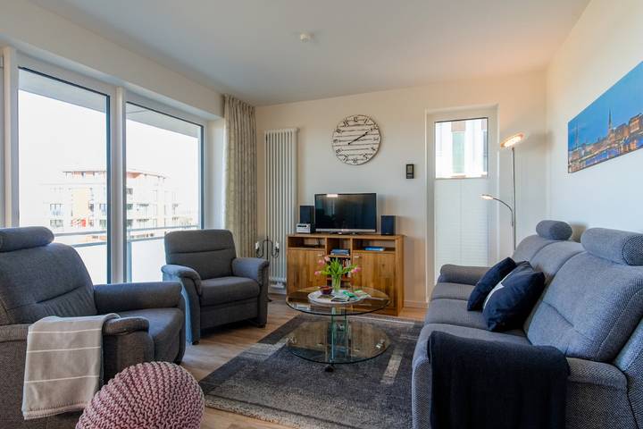 Ferienwohnung für 4 Personen, mit Meerblick und Balkon am Steinwarder
