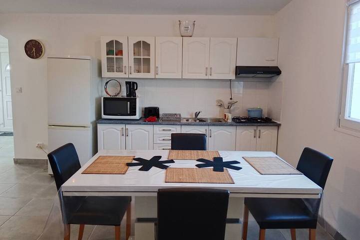 Entire apartment, A Vacation Rental Between Land and Sea in Oye-Plage, Saint-Omer region