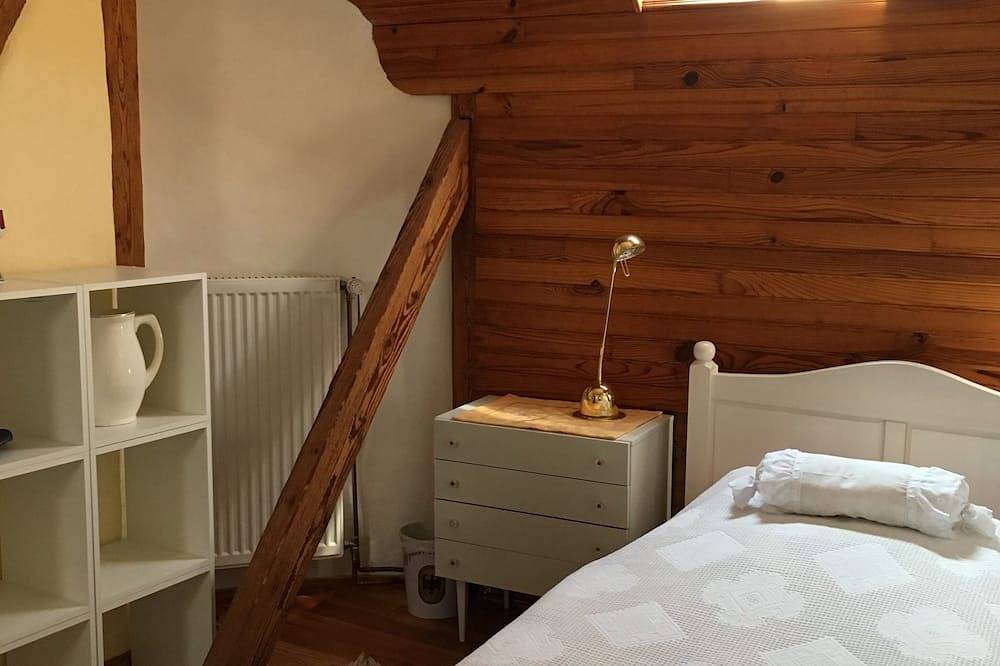 Mittelmosel - ehemaliges Winzerhaus in ruhiger Seitenstraße mit Treppenlift in Zeltingen-Rachtig, Bernkastel-Kues & Umgebung