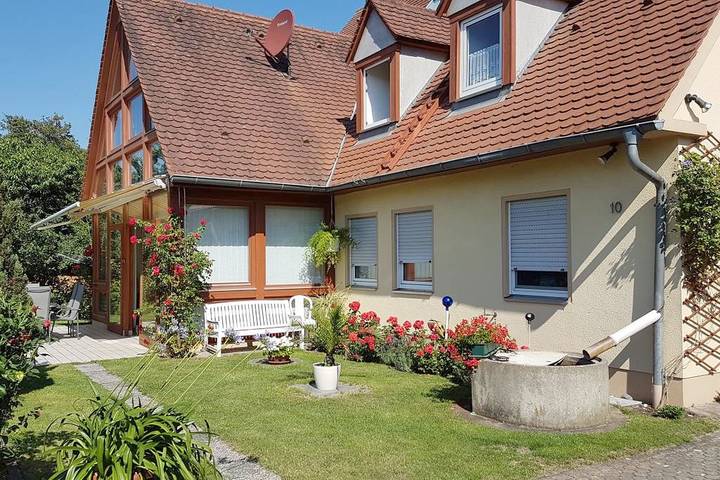 Ferienwohnung für 2 Personen, mit Balkon/Terrasse und Garten in Altmühlsee - 2