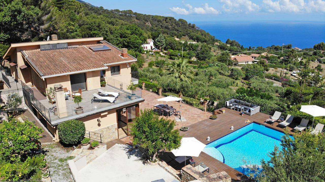 Villa with Private Pool in Sant'Ambrogio, Cefalù (Comune)