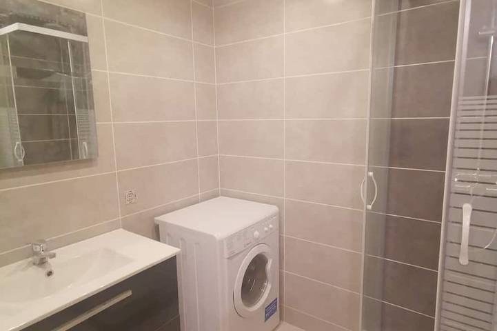 Gîte pour 8 personnes, avec jardin dans Serre Chevalier