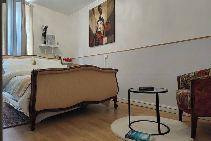 Apartamento entero, L'Écrin 1-bedroom apartment in Villedieu-les-Poêles, Côte de la Déroute
