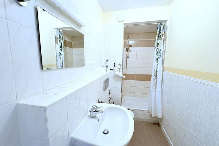 Ganze Wohnung, Boddenhof Stedar Ferienwohnung 44 – Familienfreundlich, mit Terrasse und Wlan in Buschvitz, Bergen auf Rügen und Umgebung