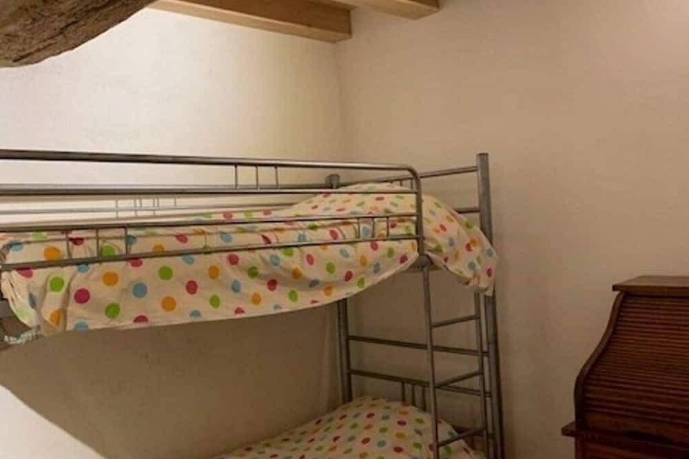 Charming 18th-century house near Larressingle castle (Gers) in Larressingle, Gers