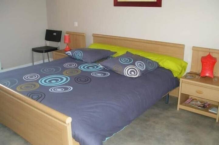 Location de vacances pour 8 personnes, avec terrasse et jardin dans Buguélès - 2