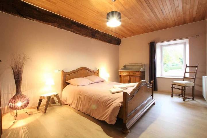 Location de vacances pour 7 personnes, avec jardin et terrasse, animaux acceptés à Saint-Michel-de-Montjoie - 3