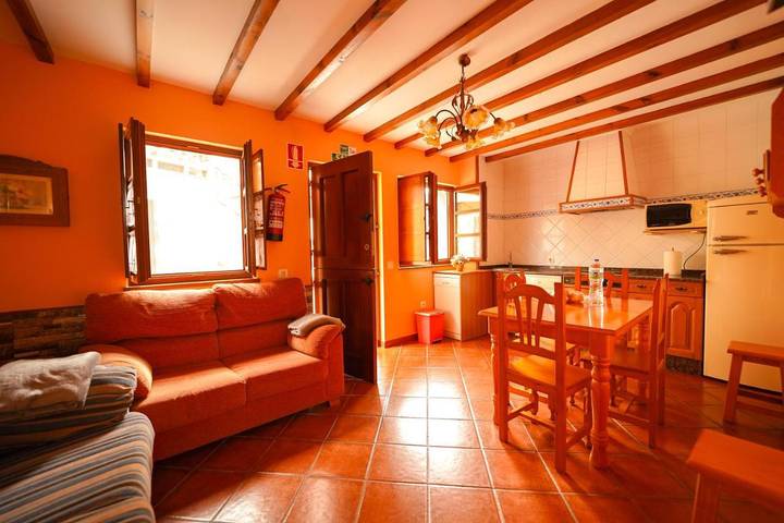 Casa rural con piscina para 4 personas, con Terraza además de Jardín y Piscina en Eo-Navia - 3