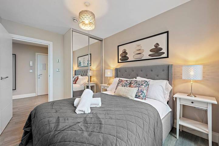 Entire apartment, Brighton's Beachfront Gem! | The Lanes | Sleeps 6 in Brighton, Sussex