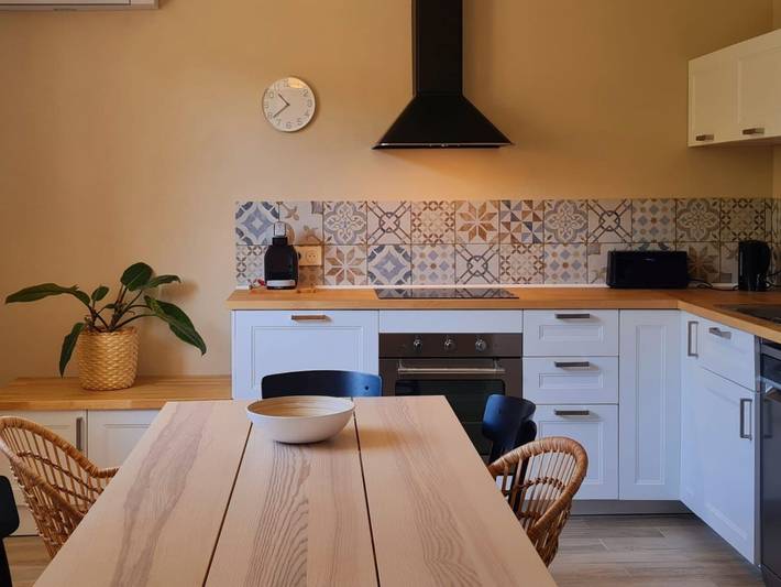 Location de vacances pour 9 personnes, avec balcon et piscine à Le Pradet - 2