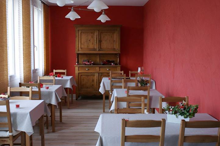 Chambre d’hôte pour 5 personnes, avec jardin et sauna ainsi que jacuzzi et piscine dans Parc naturel régional du Doubs Horloger - 2