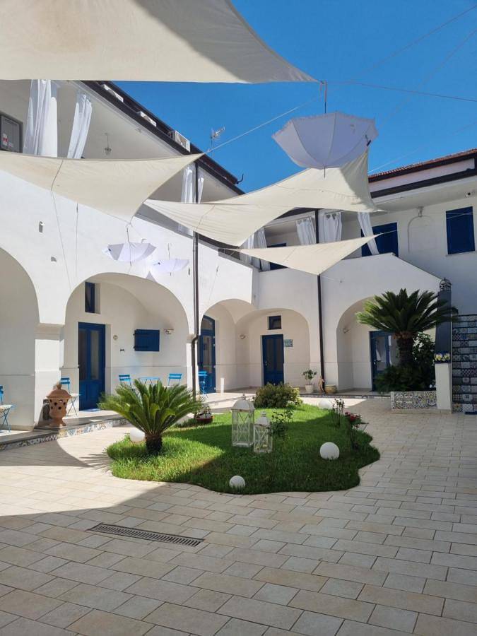 Chambre d’hôte pour 2 personnes, avec jacuzzi ainsi que sauna et jardin à Aversa - 4