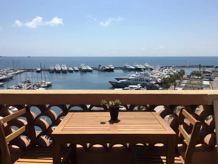 Apartamento de vacaciones para 2 personas, con terraza y vistas - 1