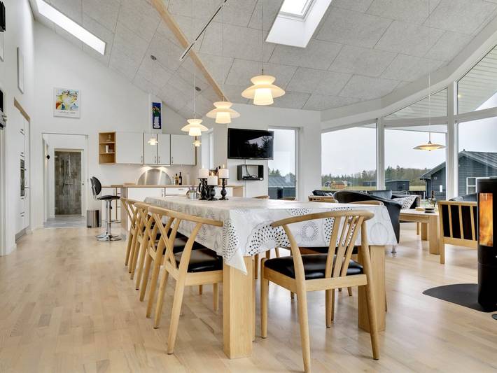 Ferienhaus für 10 Personen, mit Whirlpool und Terrasse sowie Sauna in Skallerup Klit - 4