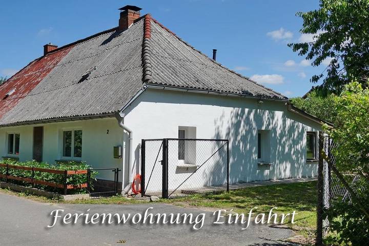 Ferienwohnung für 6 Personen, mit Terrasse und Garten sowie Ausblick in Sommersdorf