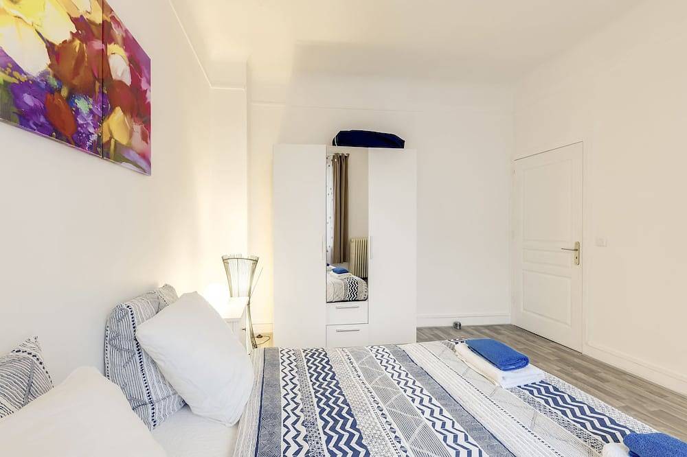 Entire apartment, Chic F3 Paris Stade de France & La Villete, Cdg - Metro 7 in Aubervilliers, Seine-Saint-Denis