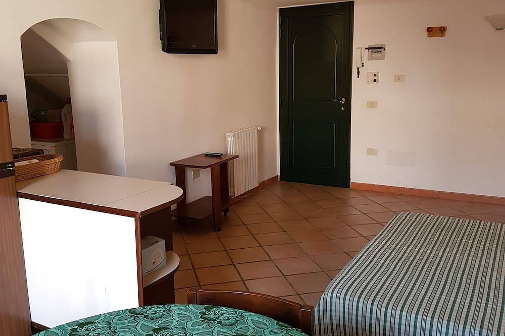 Elegantes Studio-Apartment im historischen Zentrum. in Parco Nazionale dell'Arcipelago di La Maddalena, La Maddalena