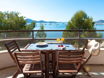 Apartment in Playa del Port de Pollença, Pollença für 4 