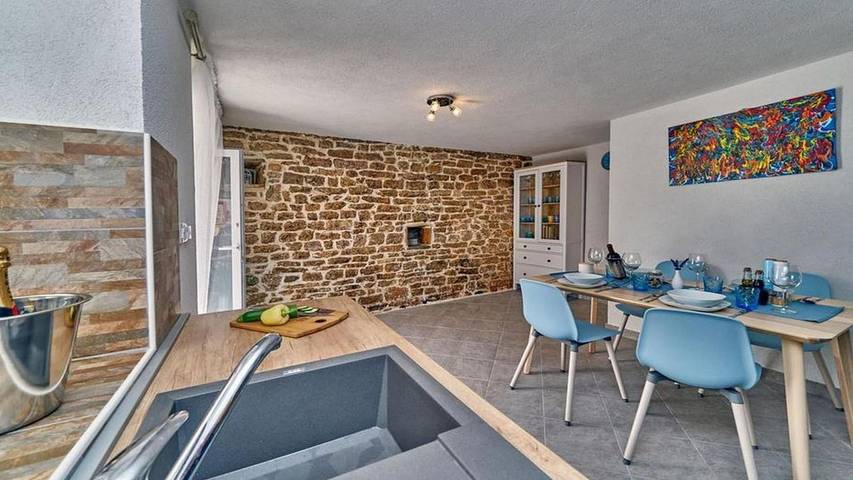 Villa pour 5 personnes, avec jardin, animaux acceptés dans Šolta - 4