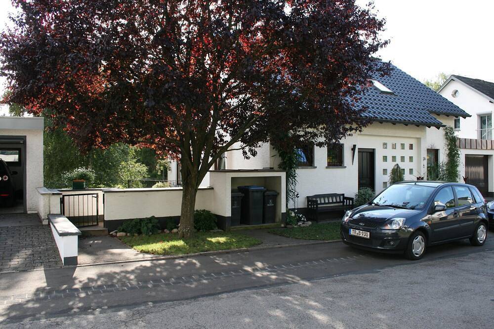 Appartement entier, Vacances à Trèves avec vue sur la campagne in Trèves, Arrondissement de Trèves-Sarrebourg
