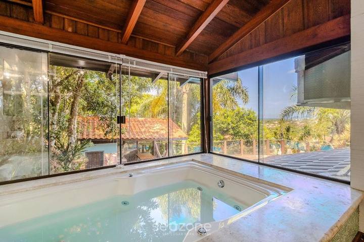 Casas e apartamentos de temporada para 6 pessoas, com balcão, com animais de estimação em Lagoa da Conceição