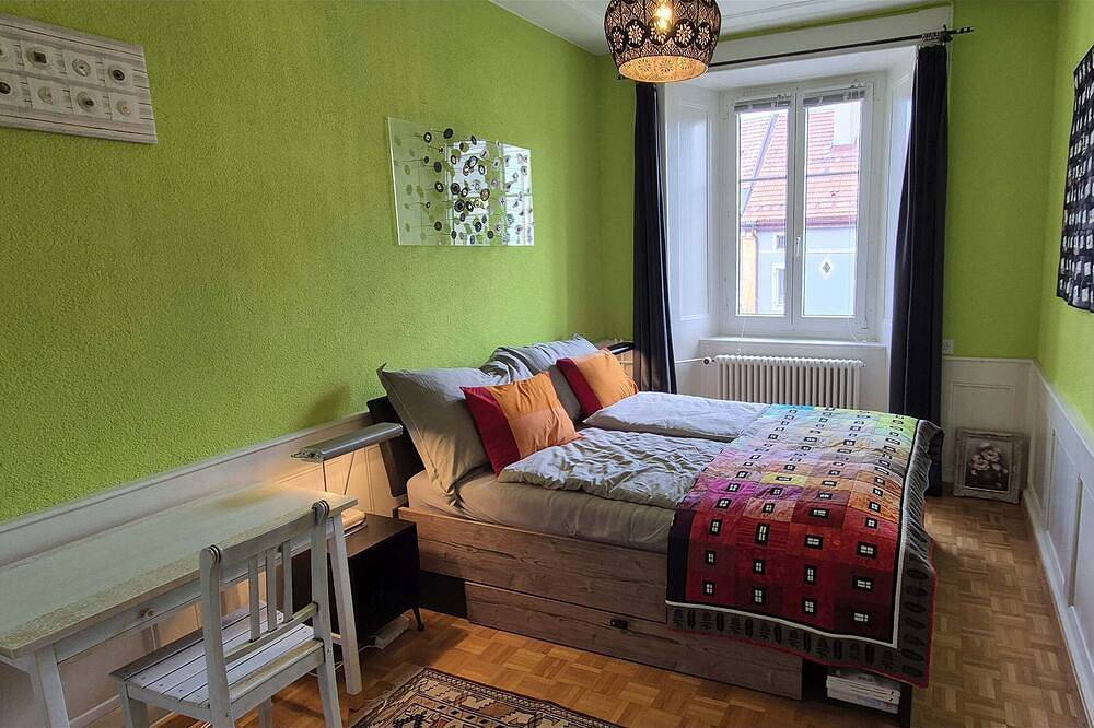 Appartamento intero, Appartement vivant au cœur de la ville in Valanvron, La Chaux-de-Fonds