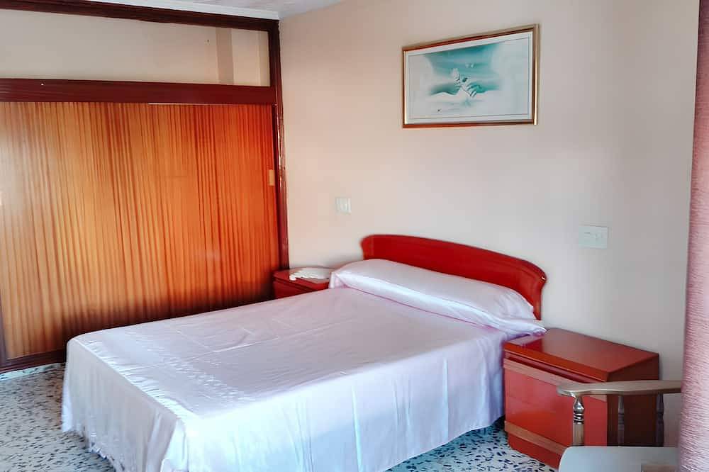 Entire apartment, Homerez - Apartment in Guardamar del Segura in Portico Mediterraneo, Guardamar del Segura