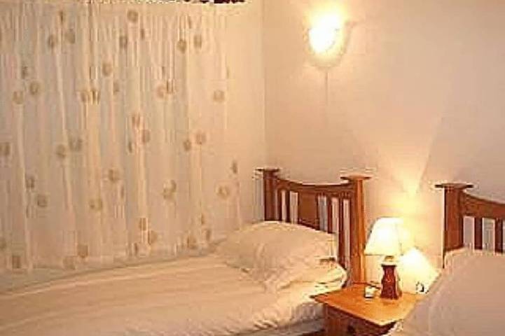 Appartamento intero, Charming 2-bedroom apartment with WiFi, AC in fantastic Platja de l'Arenal in Playa del Arenal, Jávea