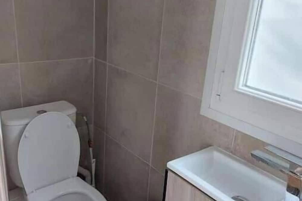 Brand new studio with garden, easy access to Paris in Sartrouville, Yvelines