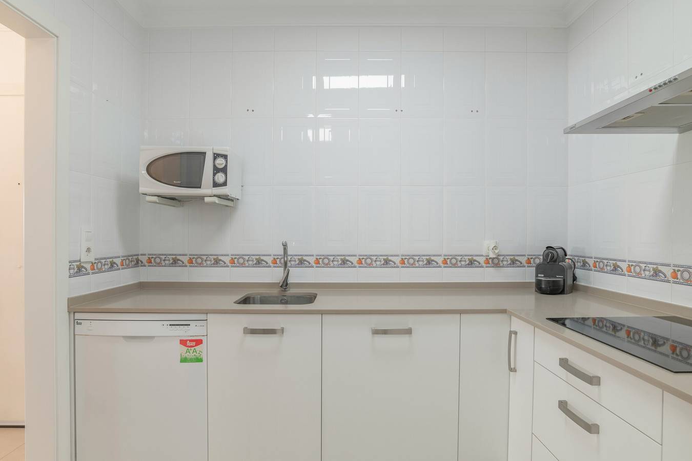 Holiday Home 'Ricardo' with Private Terrace and Wi-Fi in Playa Barbate, Barbate
