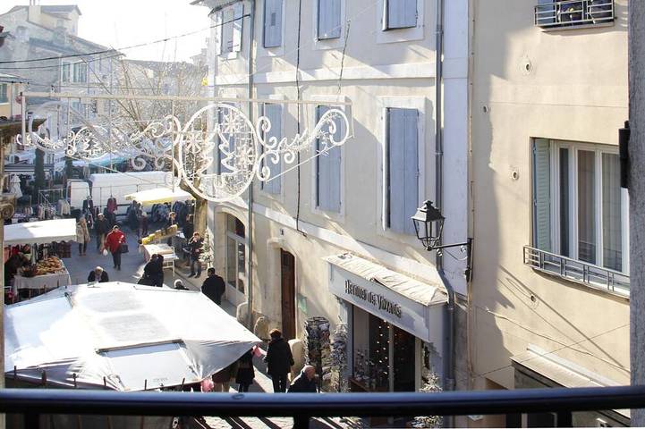 Gîte pour 4 personnes dans Office De Tourisme Du Pays Des Sorgues Et Des Monts De Vaucluse - 3
