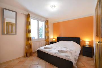 Gîte pour 7 Personnes dans L'Isle-sur-la-Sorgue, Provence, Photo 4