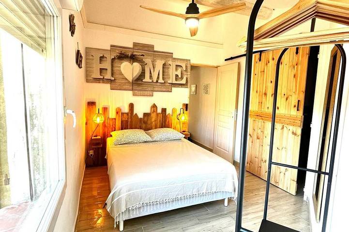 Location de vacances pour 4 personnes dans Office De Tourisme Des Saintes Maries De La Mer - 4