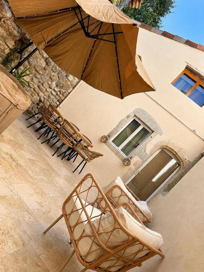 Casa de vacaciones para 9 personas, con jacuzzi y terraza, Se admiten mascotas - 1