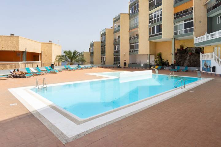 Apartamento de vacaciones para 4 personas, con piscina y terraza - 1