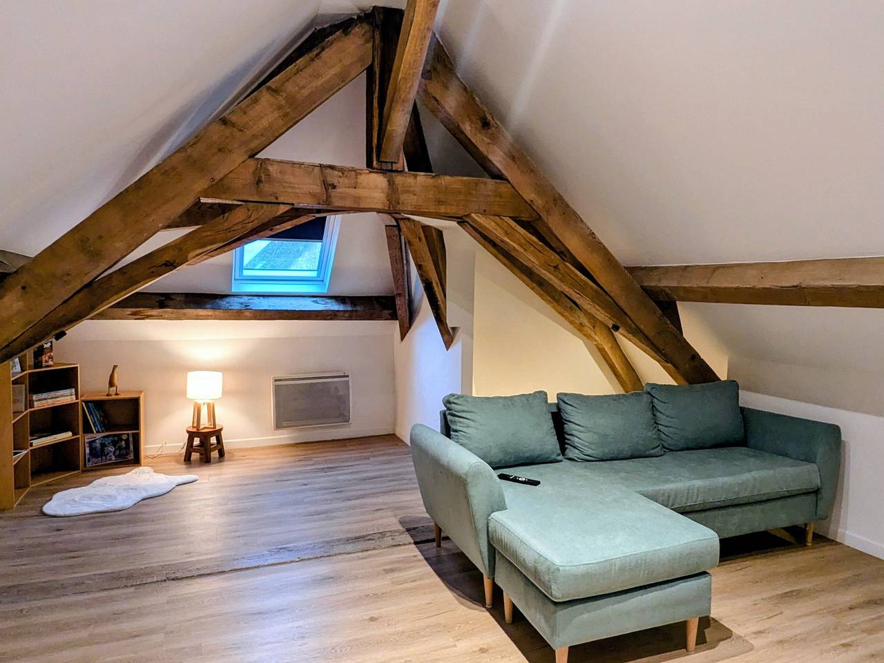 Authentic Village House in Époisses in Époisses, Montbard en omgeving