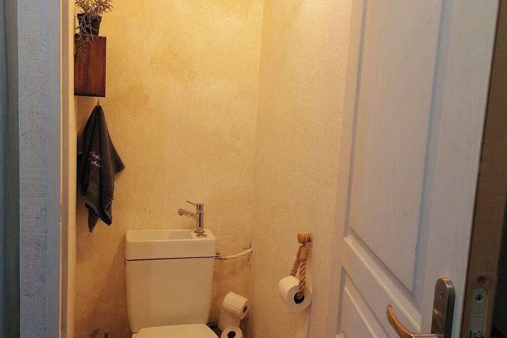 Chambre exotique pour 1/2/3 personnes in Cachen, Landes